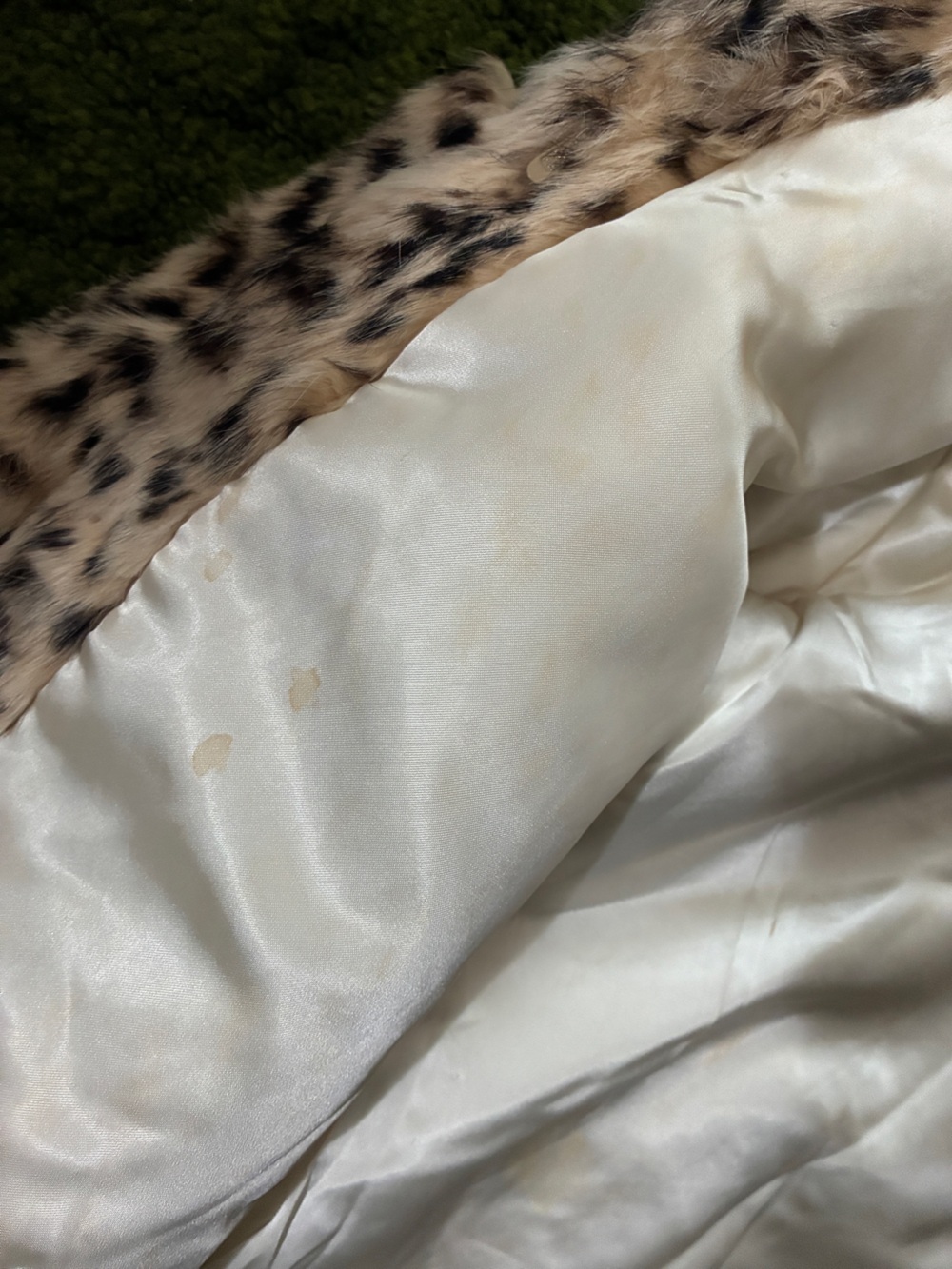 Vintage Chill Chasers Faux Snow Leopard Print Fur Jacket - Picture 11 of 16